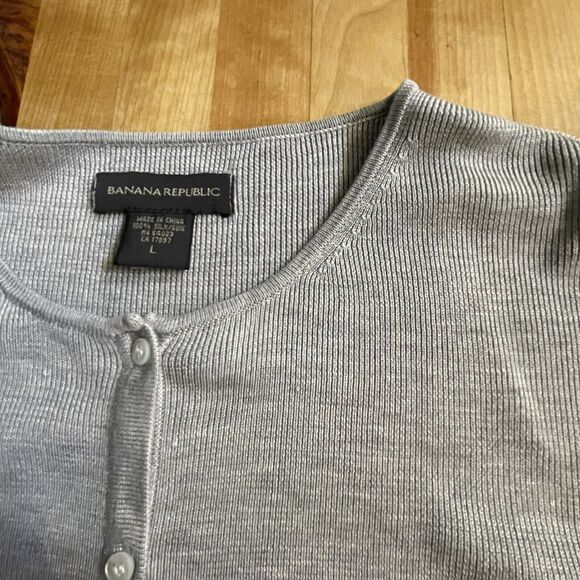 Banana Republic Cardigan Gray Button Down Silk Womens SZ Large - Picture 9 of 10